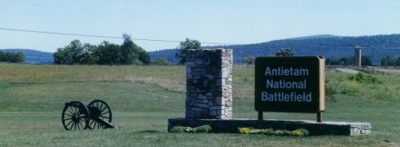 Welcome sign at Antietan National Battlefield