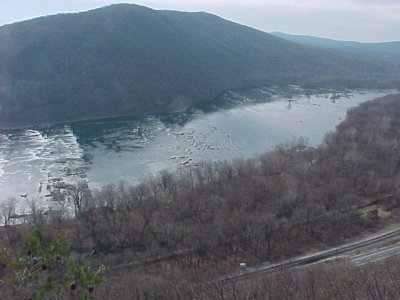 The view from Weverton Cliffs, MD